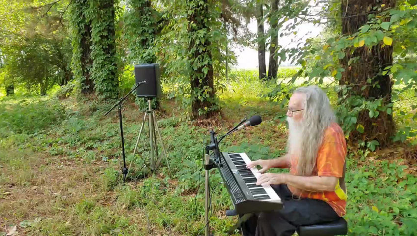 Guerilla Livestreaming