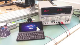 Planet Computers Gemini PDA booting off of an external power supply by ExtremeDullard